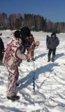 Чемпионат по зимней рыбалке среди членов профсоюза эксплуатационного локомотивного депо Красноярск-Главный 3 марта 2021