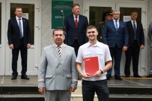 Торжественная линейка в Красноярском институте железнодорожного транспорта 1 сентября 2021