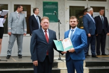 Торжественная линейка в Красноярском институте железнодорожного транспорта 1 сентября 2021